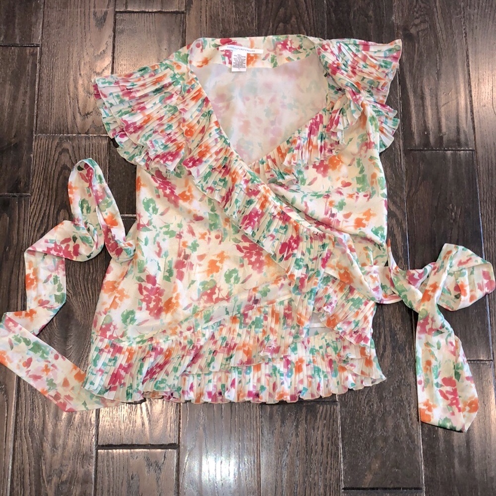 Diane Von furstenburg floral wrap top size 2